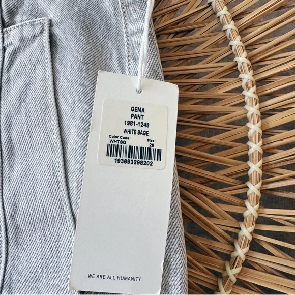 Citizens of Humanity Surplus NWT Gema Pant- White Sage SZ 28 Barrel Jeans - Picture 4 of 12